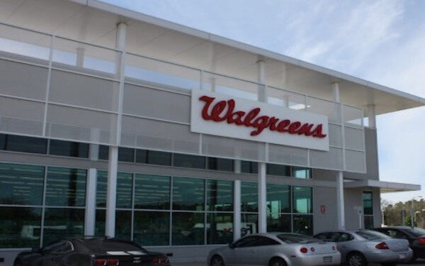 Walgreens to Clear Shelf Space for CBD Products in 1500 Stores，沃尔格林1500家门店设置专门销售CBD的货架