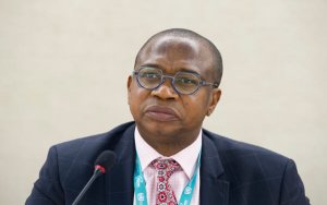 Zimbabwe to scrap platinum and diamond mine ownership rules-津巴布韦计划废除铂金和钻石矿所有权规定