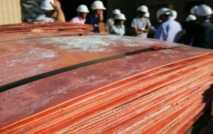 China Jan-Feb refined copper output rises 6.3% year-over-year — stats bureau-国家统计局：中国1-2月精铜产量同比增长6.3%
