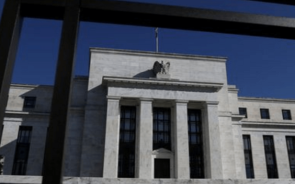Trump taps a strident Powell critic for spot on Fed board,特朗普提名经济评论员史蒂芬•摩尔担任美联储理事