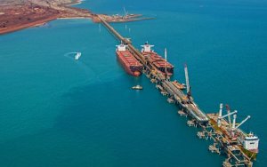 Iron ore thunders higher as mine dams closed, exports collapse-矿坝关闭、出口下滑，铁矿石价格重拾升势