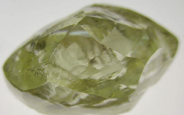 Firestone finds another massive diamond at Lesotho mine-Firestone在莱索托又发现一大颗钻石