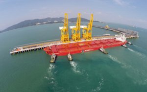 铁矿石价格进入三位数时代，年初迄今累计上涨40%