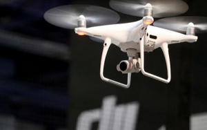 DJI