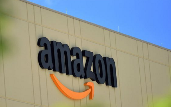 Amazon to Refer Chinese Sellers to Lenders, Stop China Sales，亚马逊拟推出贷款推荐服务，支持中国卖家
