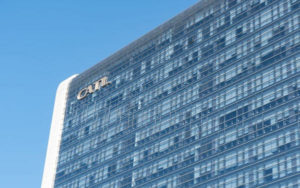 宁德时代计划融资200亿扩大电池项目产能