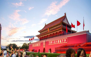 损失1680亿美元！新冠肺炎下的中国旅游业苦
