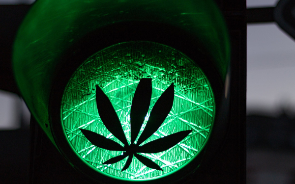 大麻股