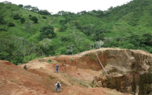 完成收购Alacran的Cordoba Minerals股价今日暴涨近三成