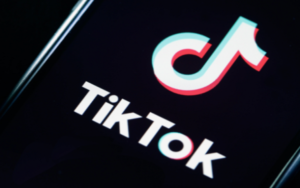 TikTok收集数据，参议员要求调查