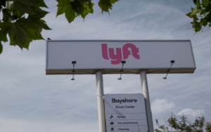 科技精选——Lyft和博世商谈自动驾驶汽车合作，爱彼迎12月公开上市