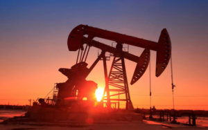 油价在OPEC+产量政策会议前上涨