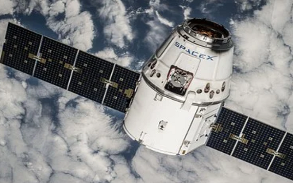 马斯克致信SpaceX员工：星舰发动机生产面临危机