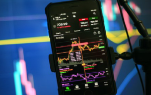为什么网络科技公司思科股票今天上涨