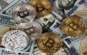 忠实拥护者坚定持有比特币，分析师怎么看？