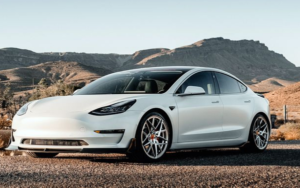 危机重重！特斯拉能完成2022年的生产目标吗？