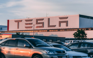 欧盟2035禁售燃油车 Tesla
