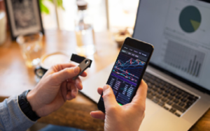 这只科技股下跌88% ，但释放了一个重要信号