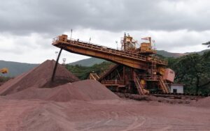 铁矿石价格跌至六周以来的最低水平