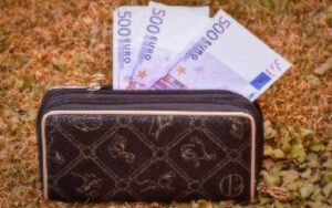 1万美元的XRP（瑞波币）投资到2035年能变成100万美元吗？