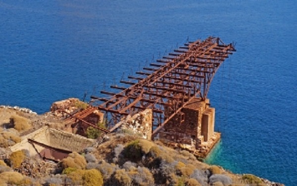 铜产量破纪录推动必和必拓股价走高，钾肥项目延期引担忧