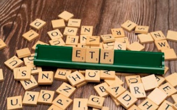 嘉信美国股息股票ETF（SCHD）：8月值得增持的三大理由