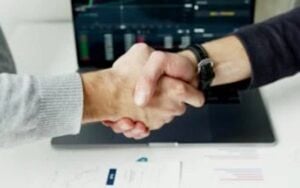 股价飙升80%后，金罗斯黄金仍被低估？