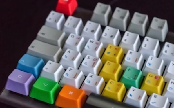 How to Invest in the AI Era? These Two High-Return ETFs Offer a Shortcut